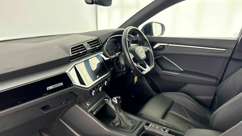 Audi Q3 Tfsi Cod 35 Black Edition Sportback S Tronic Euro WP23XNE Grey #2