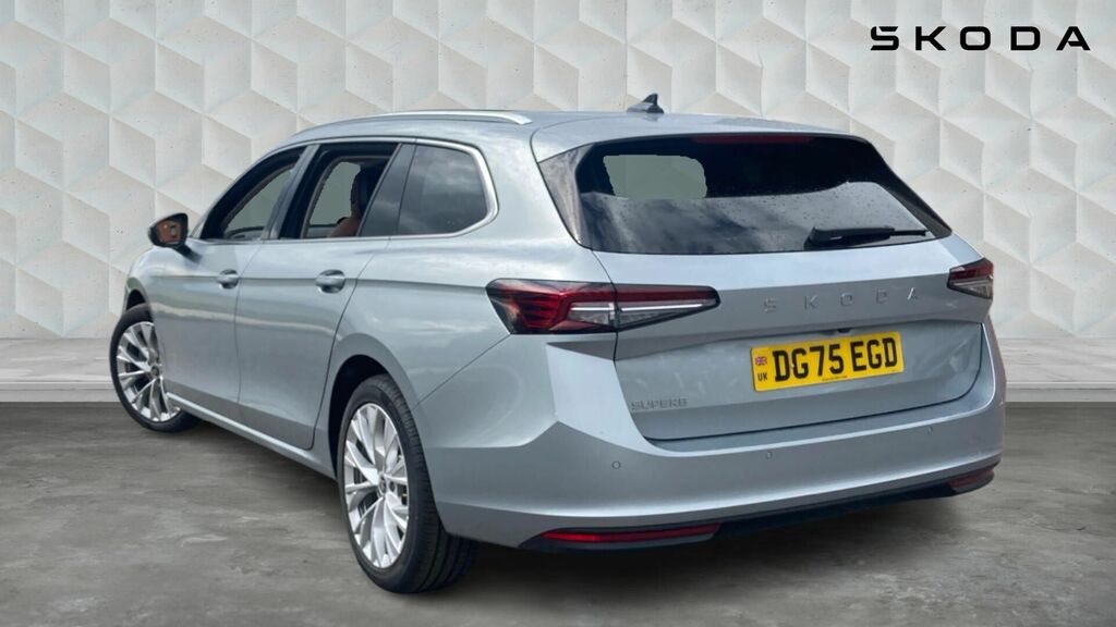 Skoda Superb Tsi E-tec Mhev Se L Dsg Euro 6 5-Door DG75EGD Silver #3
