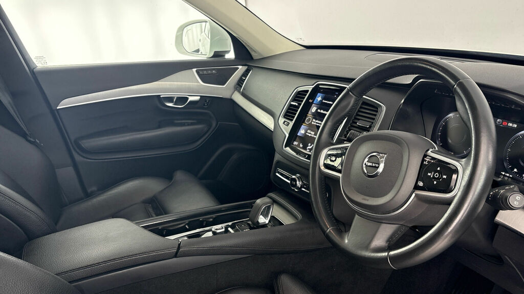 Volvo XC90 2.0 B5 Mhev Momentum 4Wd Euro 6 5-Door White #6