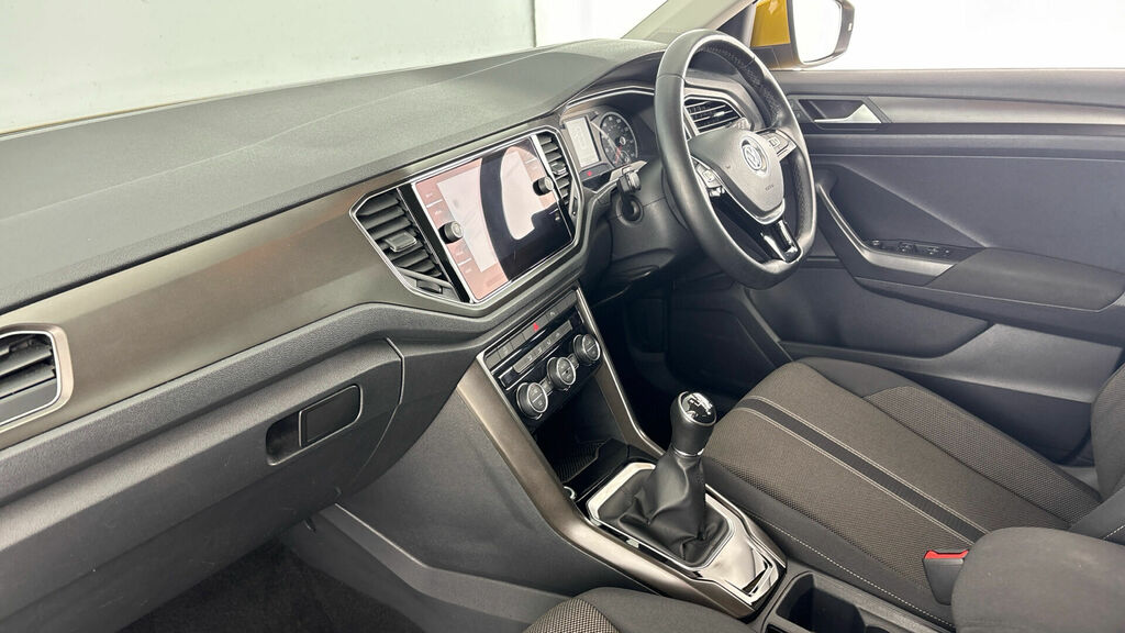 Volkswagen T-Roc 1.0 Tsi Se Euro 6 5-Door MP02ARY Yellow #2