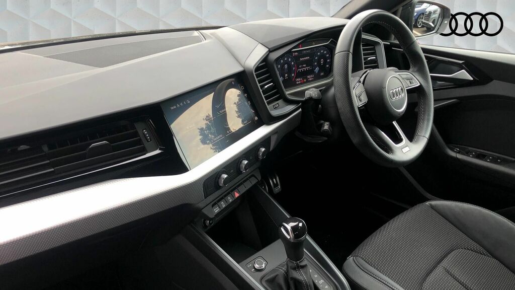 Audi A1 Tfsi 35 S Line Sportback S Tronic Euro 6 5-Door VU73CMZ Black #2