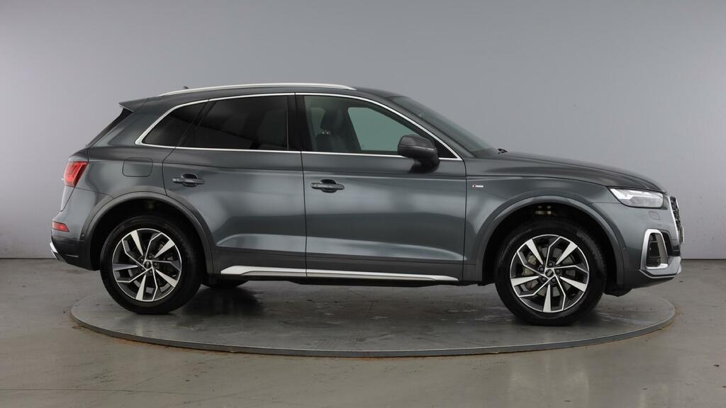 Audi Q5 2.0 Tdi 40 S Line S Tronic Quattro Euro 6 5-Door FY24WBZ Grey #3
