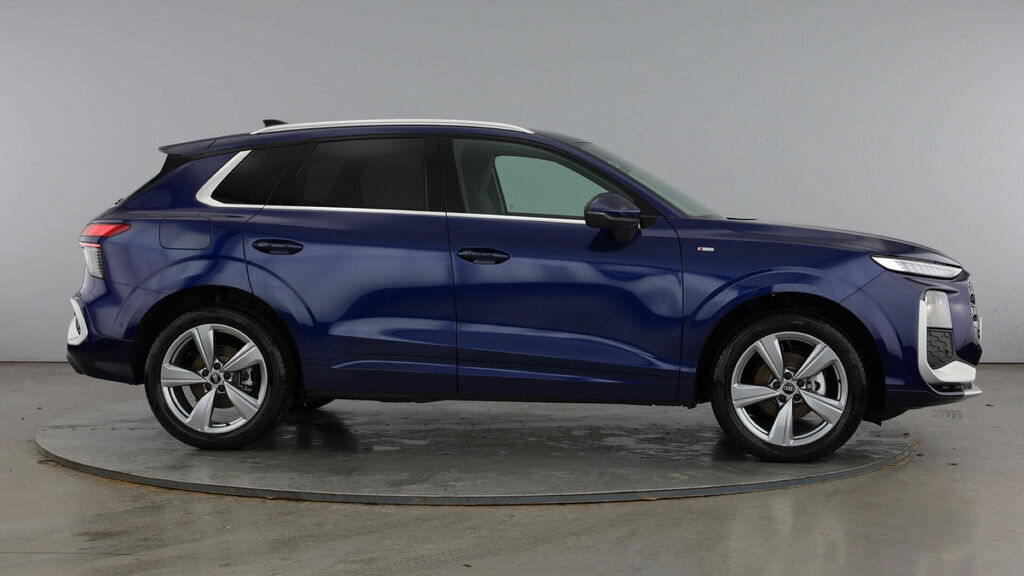 Audi Q3 Tfsi S Line S Tronic Euro 6 5-Door CF75YRY Blue #4