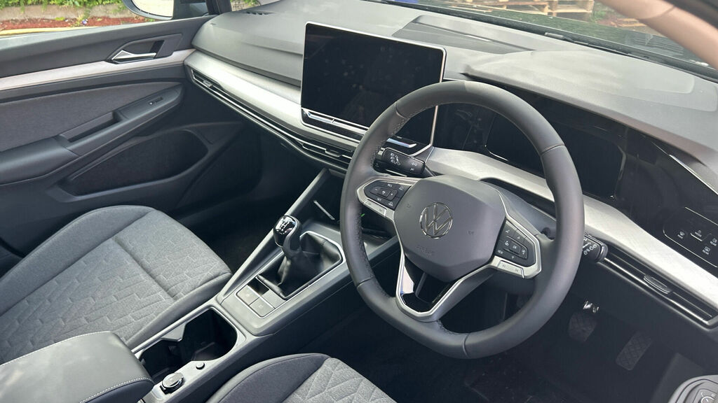 Volkswagen Golf Tsi Life Euro 6 5-Door VE26DMX Black #6