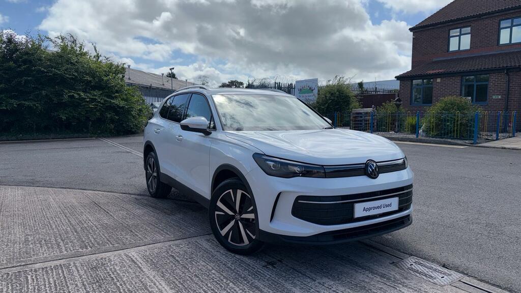 Volkswagen Tiguan Tsi Ehybrid 19.7Kwh Match Dsg Euro 6 5-Door White