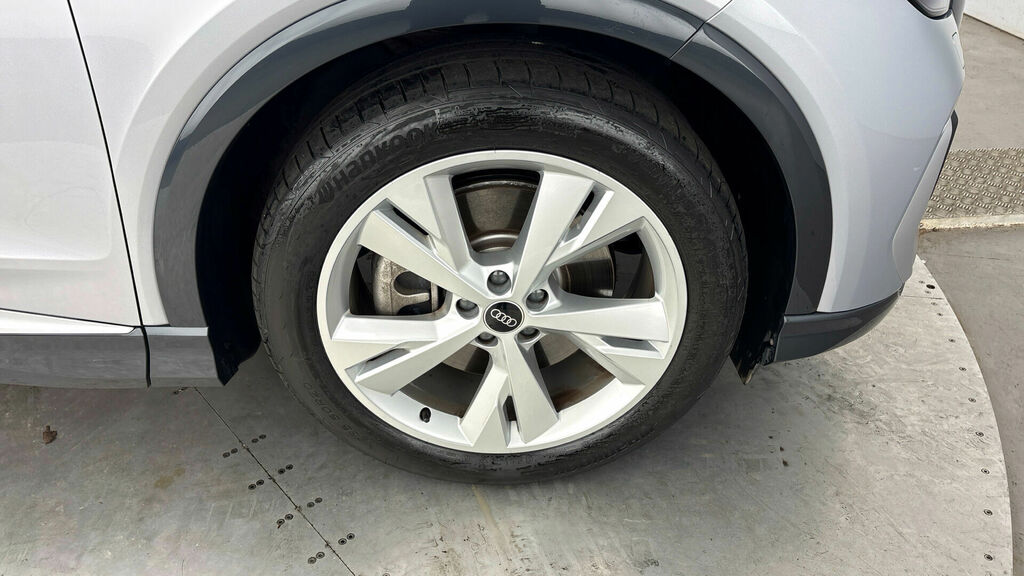 Audi Q4 E Tron 40 S Line 5-Door 63Kwh KN75XTC Silver #5