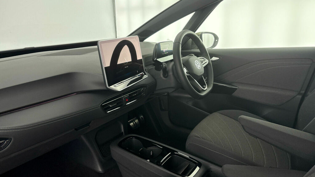 Volkswagen ID.3 Pro S 79Kwh Match 5-Door CK26UVC Green #2