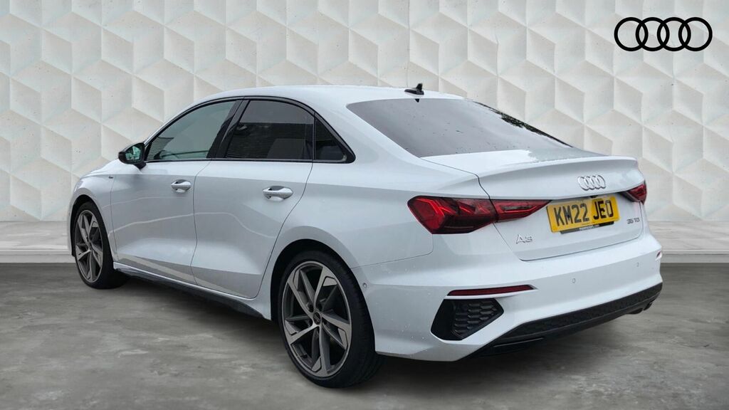 Audi A3 2.0 Tdi 35 Edition 1 S Tronic Euro 6 4-Door KM22JEO White #3