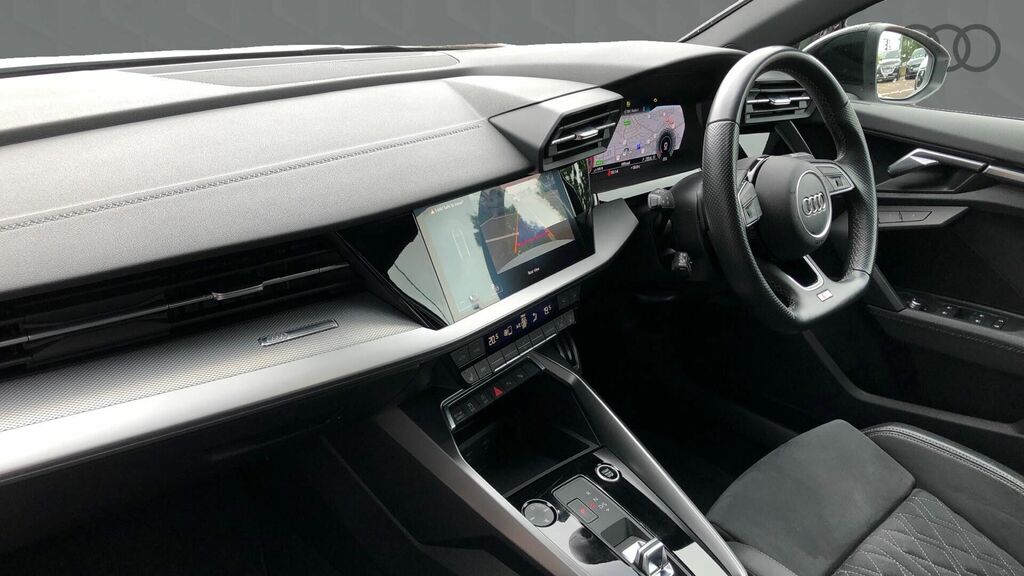 Audi A3 2.0 Tdi 35 Edition 1 S Tronic Euro 6 4-Door KM22JEO White #2