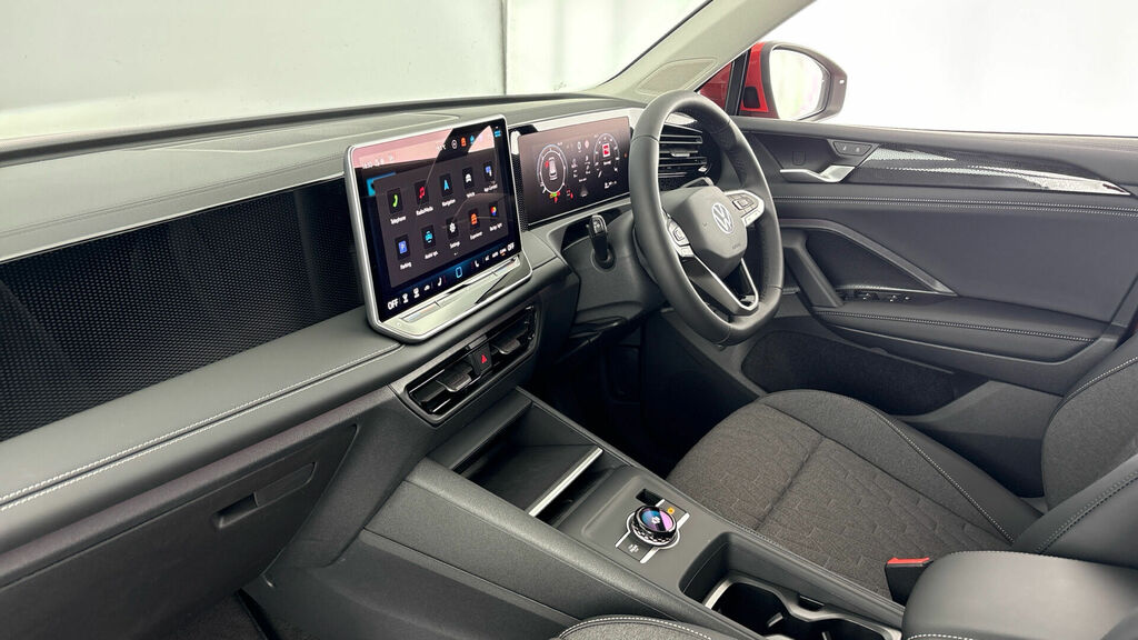 Volkswagen Tiguan 2.0 Tdi Match Dsg Euro 6 5-Door Red #2