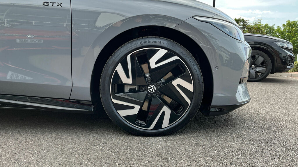 Volkswagen ID.7 Gtx 86Kwh Plus Tourer 4Motion 5-Door Grey #5