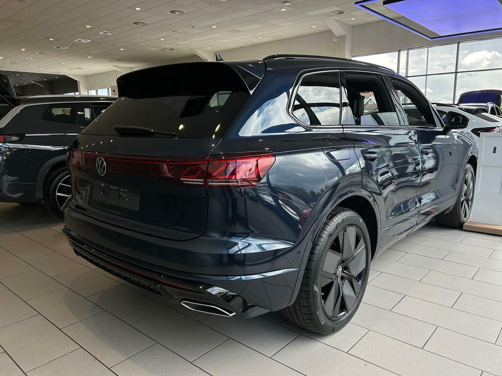 Volkswagen Touareg Final Edition 3.0 Tdi 4Motion 286 Ps 8-Speed Tiptr Blue #2