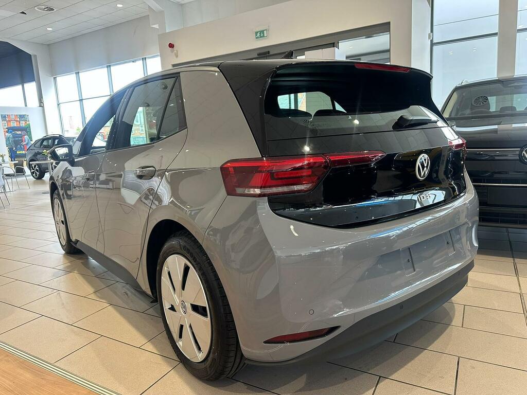 Volkswagen ID.3 Pa Pure Essential 52Kwh 170 Ps 1-Speed 5  #2