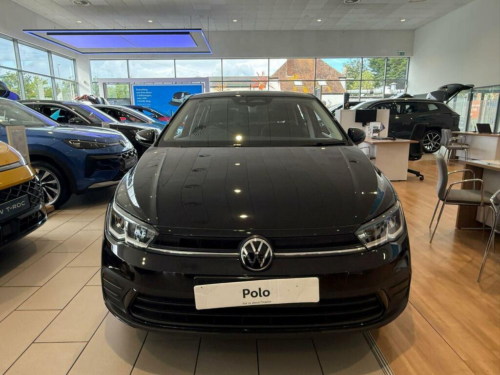 Volkswagen Polo Match 1.0 Tsi 95 Ps 5-Speed 5-Door Black #4