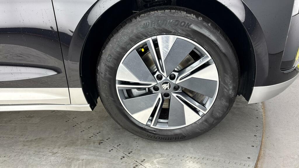 Skoda ENYAQ Edition 85 82 Kwh 286 Ps Single Speed Black #4
