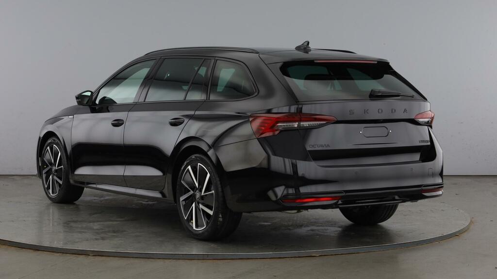 Skoda Octavia Estate Sportline 1.5 Tsi E-tec 150 Ps Dsg Black #2