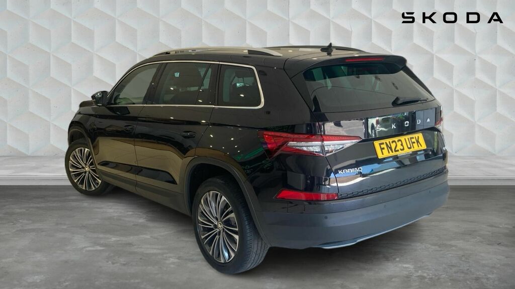 Skoda Kodiaq 2.0 Tdi Se L Executive Dsg 4Wd Euro 6 5-Door 7 Se FN23UFK Black #3