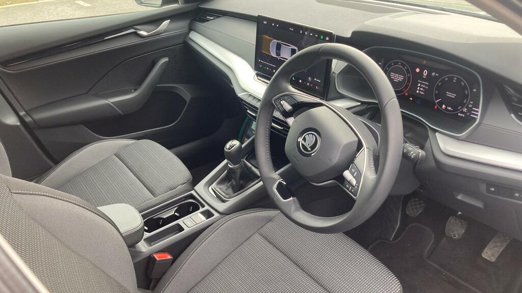 Skoda Octavia Tsi Act Se Technology Euro 6 5-Door Grey #5