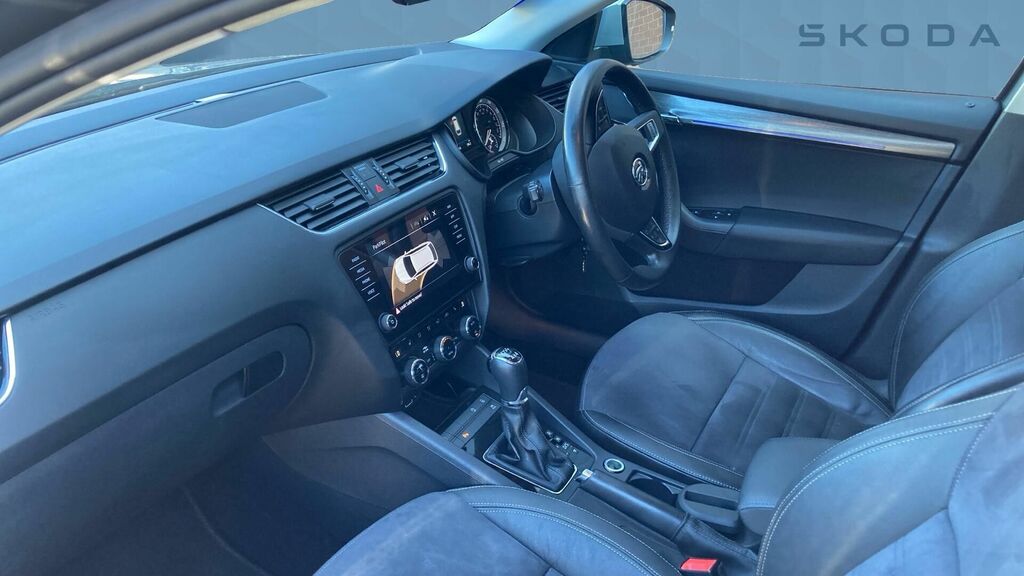 Skoda Octavia 2.0 Tdi Scout Dsg 4Wd Euro 6 5-Door Grey #2