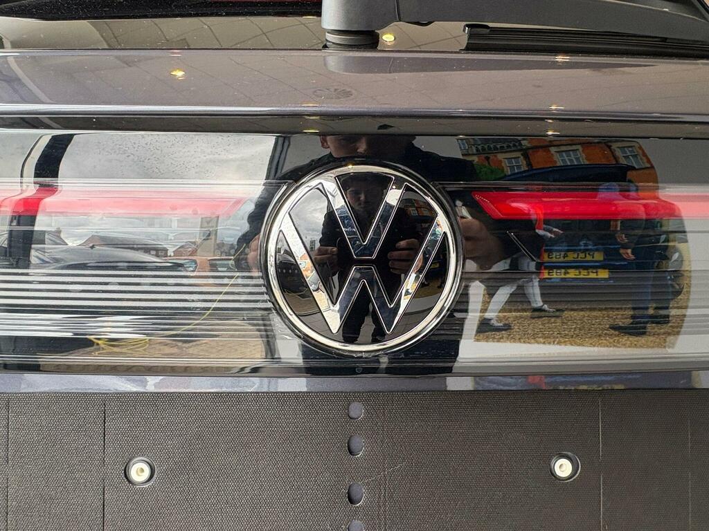 Volkswagen Taigo 1.0 Tsi 115 Match Heated Front Seats Space Black #17