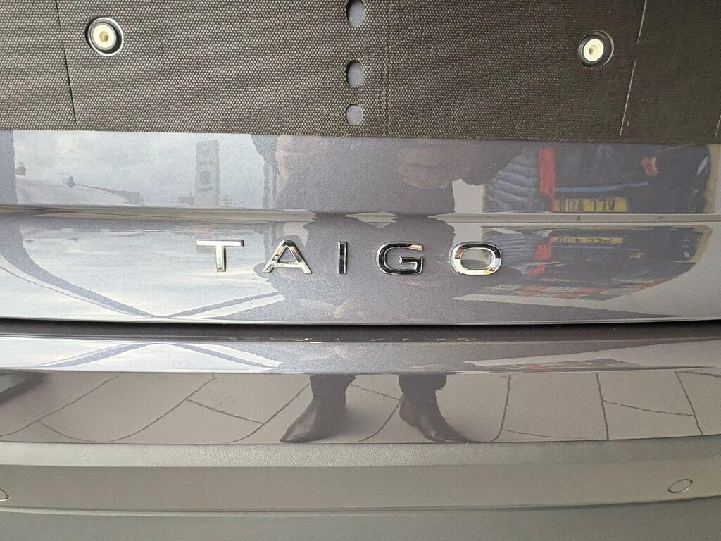 Volkswagen Taigo 1.0 Tsi 115 Match Heated Front Seats Space Black #16