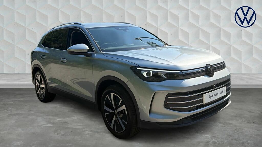 Volkswagen Tiguan 2.0 Tdi Elegance Dsg Euro 6 5-Door CK26UXH Silver