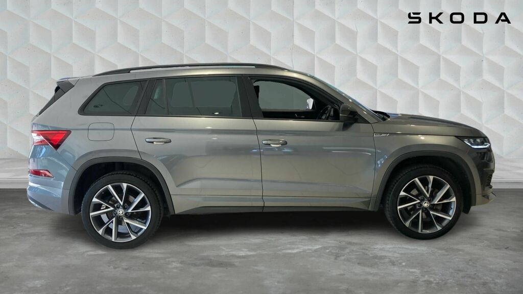 Skoda Kodiaq Tsi Act Sportline Dsg Euro 6 5-Door 7 Seat MT23CYW Grey #4
