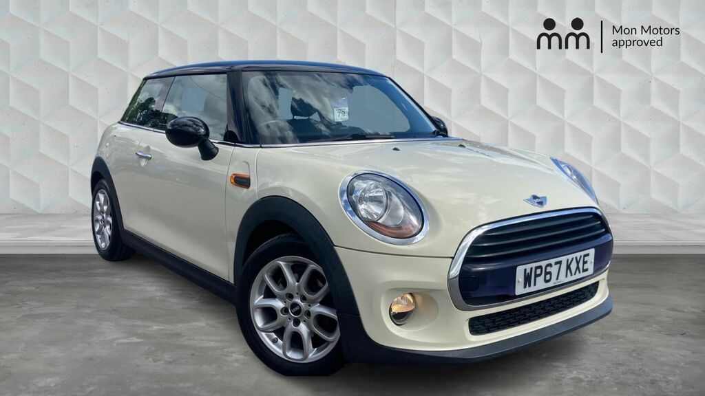 Mini Hatch Cooper Euro 6 3-Door WP67KXE White