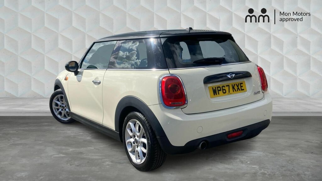 Mini Hatch Cooper Euro 6 3-Door WP67KXE White #3