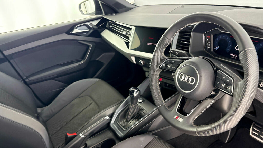 Audi A1 1.0 Tfsi 30 S Line Sportback S Tronic Euro 6 5-Doo WN25EFR Black #6