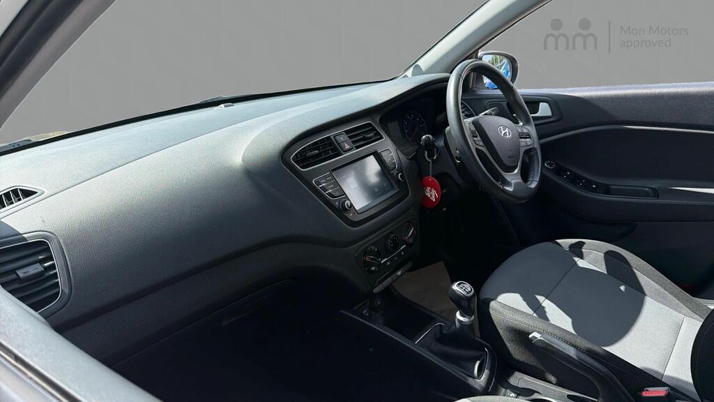 Hyundai I20 Se Launch Edition Euro 6 5-Door CL19GYK White #2