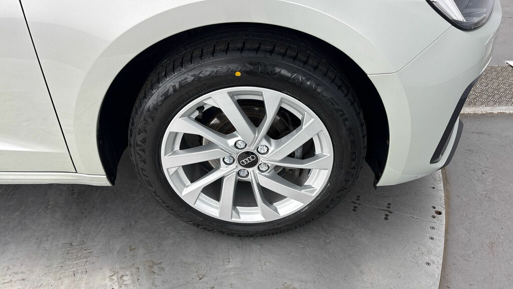 Audi A1 1.0 Tfsi 25 Sport Sportback S Tronic Euro 6 5-Door Silver #5