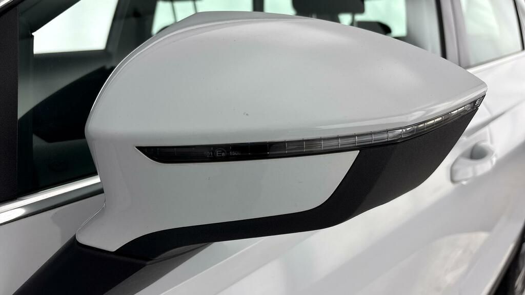 Seat Ateca 1.5 Tsi Evo Se Technology Suv Eu White #11