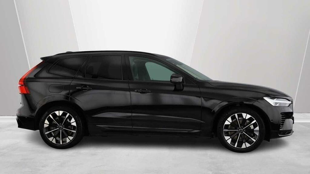 Volvo XC60 2.0 T8 18.8Kwh Ultra Dark Euro 6 5-Door Black #3