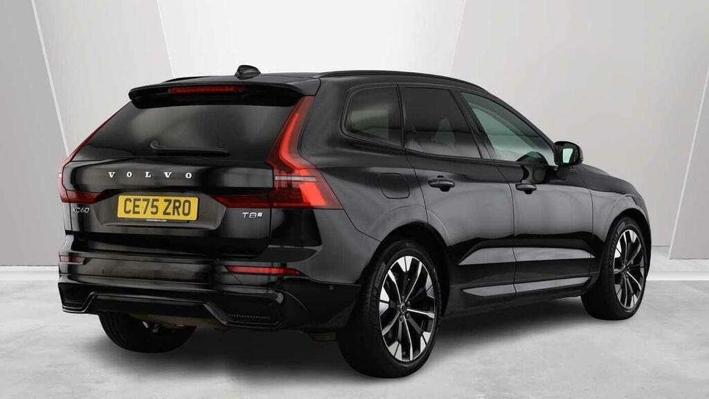 Volvo XC60 2.0 T8 18.8Kwh Ultra Dark Euro 6 5-Door Black #2