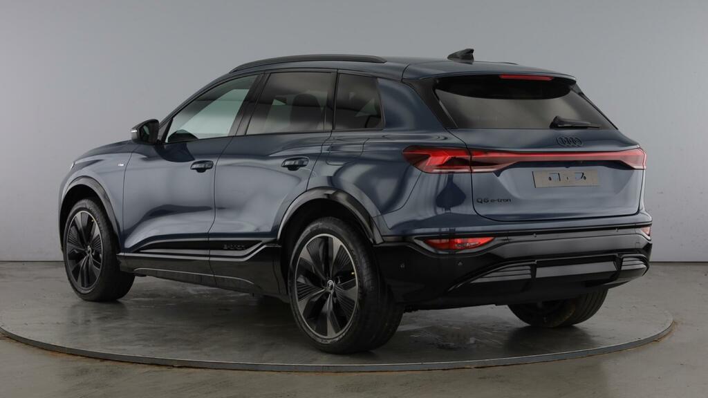 Audi Q6 E-Tron E-tron Q6 Suv Black Edition E-tron Performance 225 Blue #2