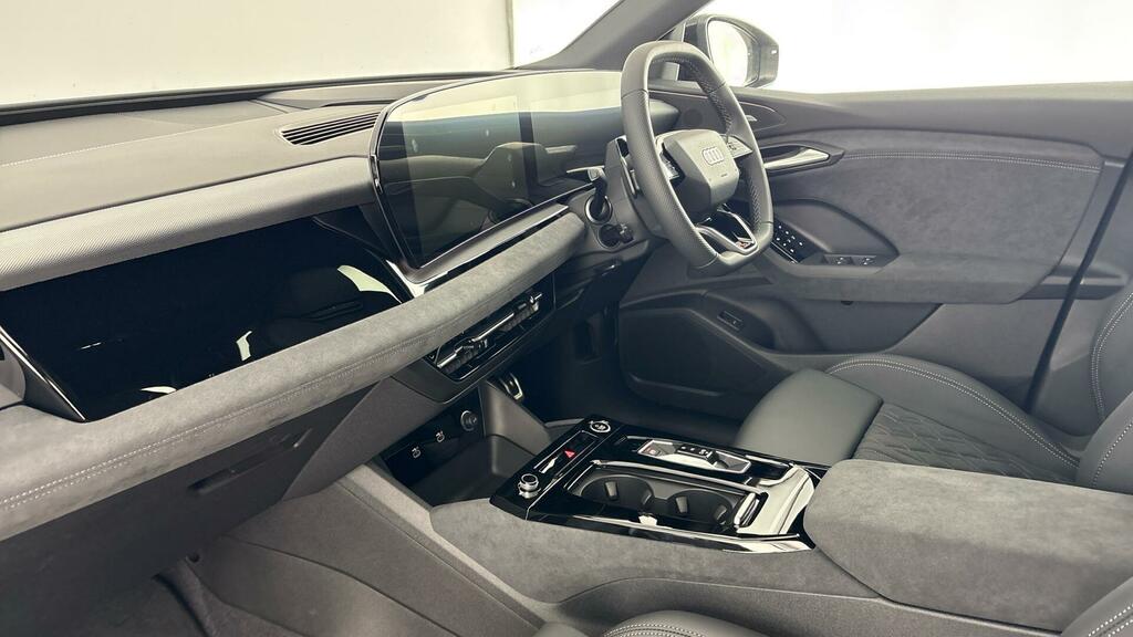 Audi Q6 E-Tron Sportback Edition 1 E-tron Quattro 28500 Kw White #17