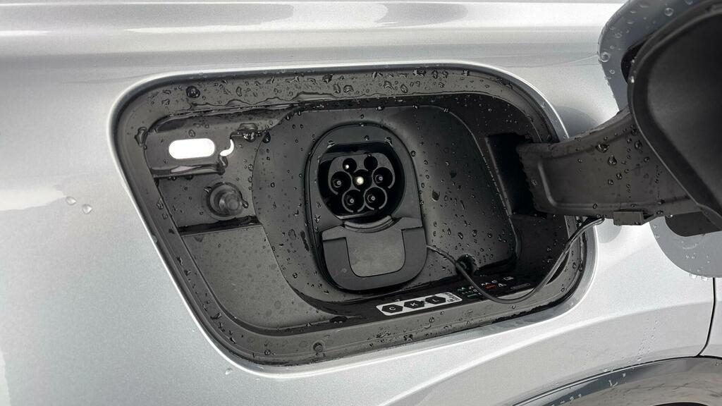 Audi Q4 E Tron Black Edition 45 E-tron Quattro 21000 Kw Black #9