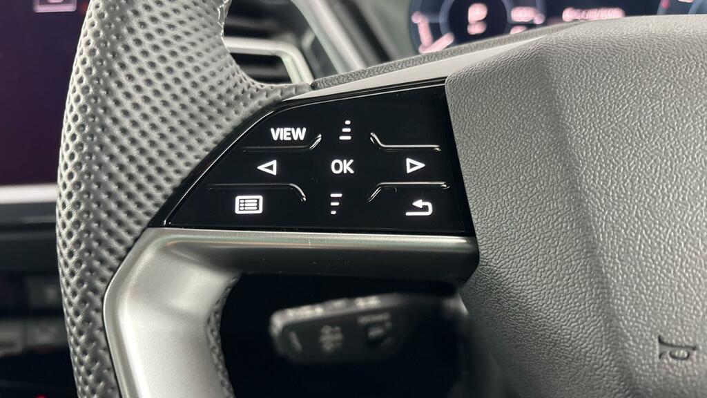 Audi Q4 E Tron Black Edition 45 E-tron Quattro 21000 Kw Black #20