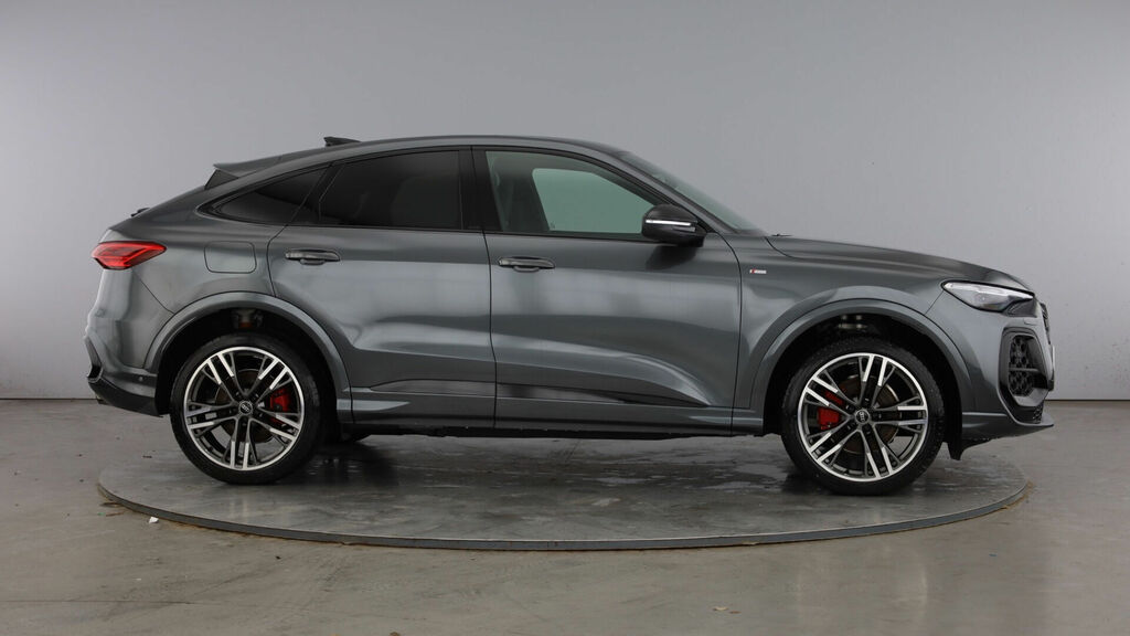Audi Q5 2.0 Tfsi Edition 1 Sportback S Tronic Quattro Euro Grey #4