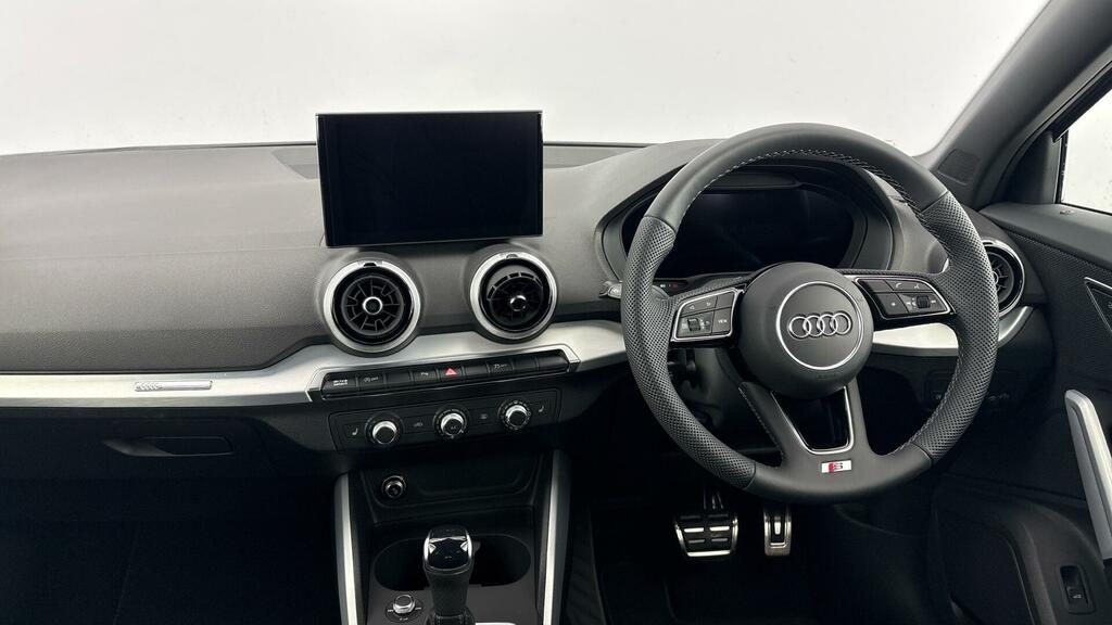 Audi Q2 S Line 35 Tfsi 150 Ps S Tronic Black #18