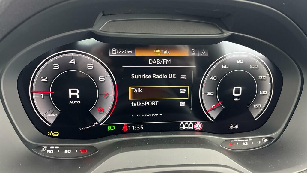 Audi Q2 S Line 35 Tfsi 150 Ps S Tronic Black #32