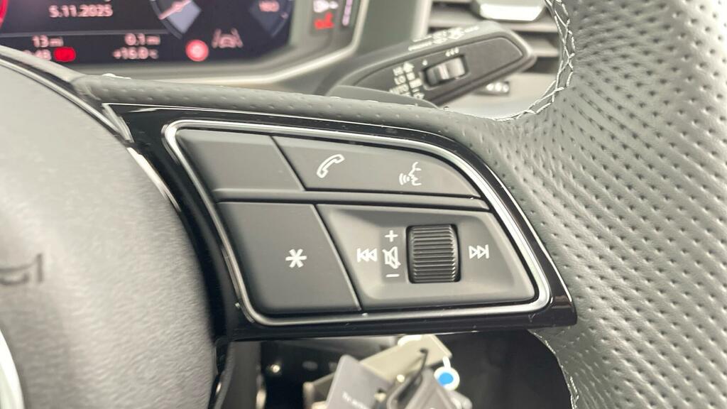 Audi A1 35 Tfsi Black Edition S Tronic Grey #23