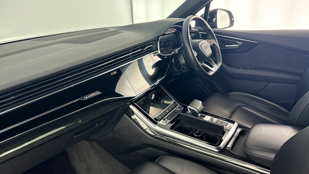 Audi Q7 3.0 Tdi V6 50 Black Edition Tiptronic Quattro Euro Black #2