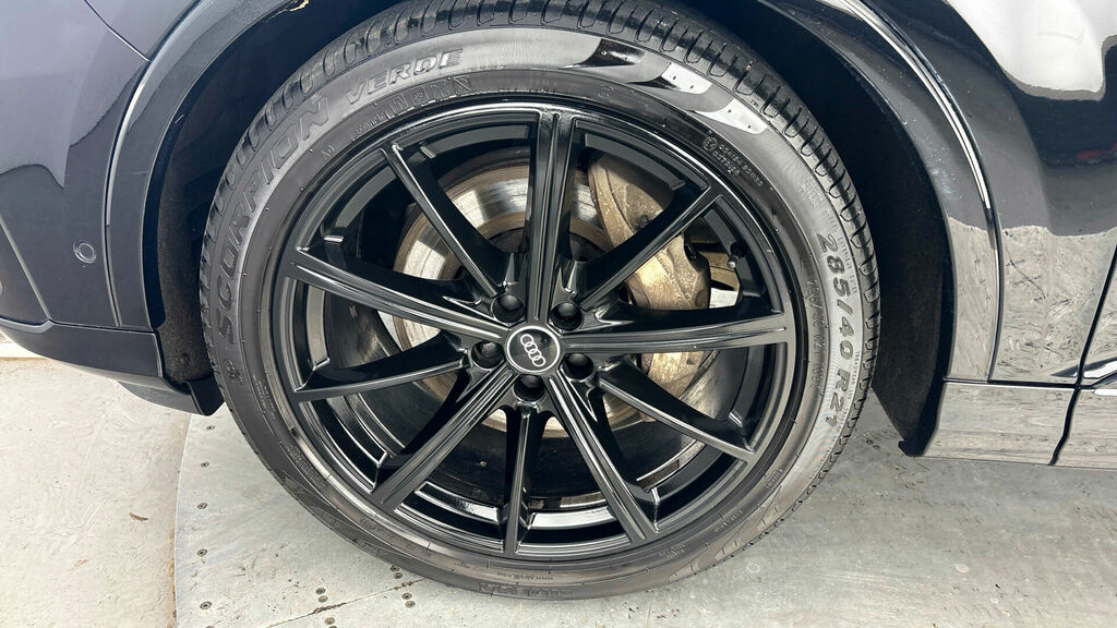 Audi Q7 Black Edition 50 Tdi Quattro 286 Ps Tiptronic Black #42
