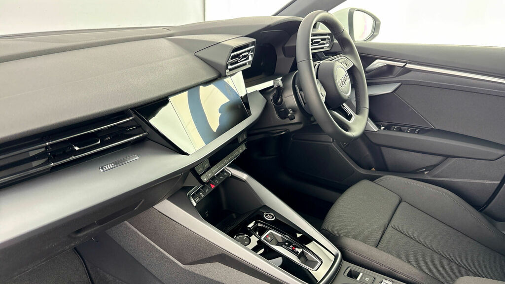 Audi A3 Tfsie Sport Sportback S Tronic Euro 6 5-Door 17.9K White #2