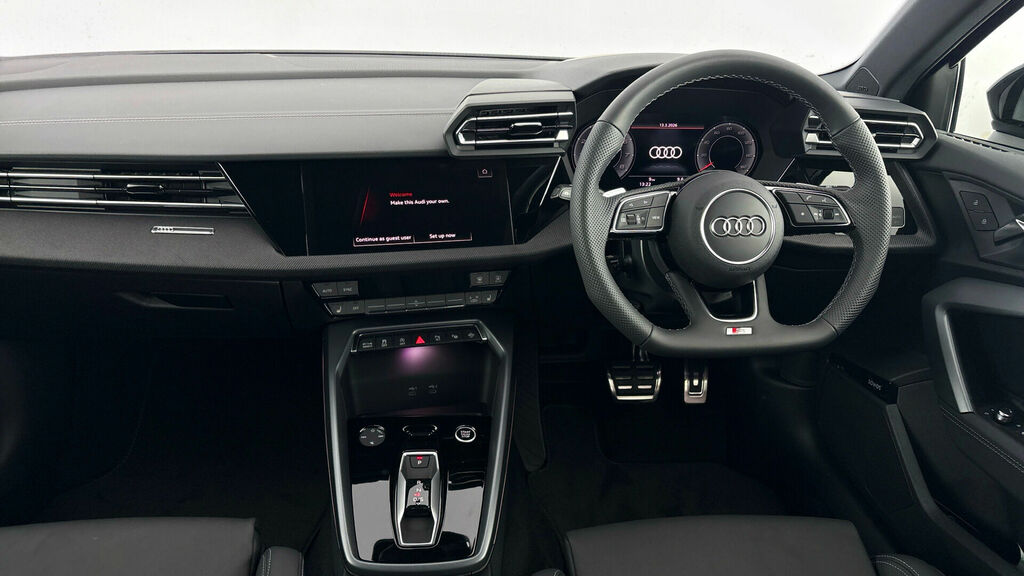 Audi A3 1.5 Tfsie Black Edition Sportback Plug- FY26VEH Black #8