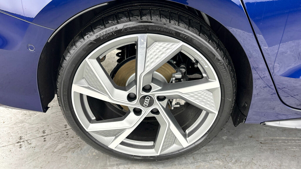 Audi A3 1.5 Tfsie Black Edition Sportback Plug- FY26VEH Black #28