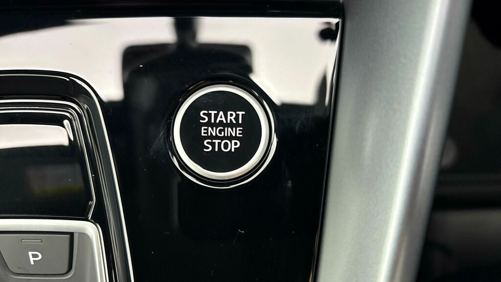 Audi A3 1.5 Tfsie Black Edition Sportback Plug- FY26VEH Black #13