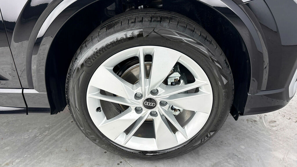 Audi Q2 Tfsi Cod 35 S Line S Tronic Euro 6 5-Door Black #5